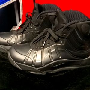 Nike foamposite boots